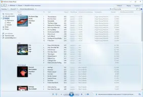 Windows Media Player z listą utworów AC/DC, Asia i Black Sabbath.