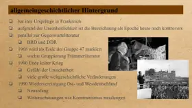 Liste von Stichpunkten zur postmoderne, mit Bildern von Rednern und Menschenmengen, die historische Ereignisse wie die Wiedervereinigung Deutschlands symbolisieren.