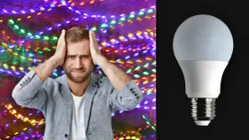 Hombre agobiado por luces de colores, mientras una bombilla LED se muestra. ¿Será que las luces led gastan mucha luz?