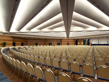 Hotel Ergife Roma: 4 Stelle tra Congressi, Relax e Vicinanza al Centro