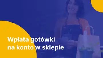 Uśmiechnięta sprzedawczyni liczy pieniądze. Dowiedz się, jak wpłacić gotówkę na konto w sklepie.