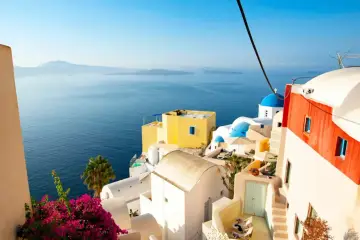 Czy na Santorini jest lotnisko? Wszystko, co musisz wiedzieć