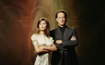 Tom Hanks i Audrey Tautou, czyli główna kod da vinci obsada, pozują do zdjęcia.