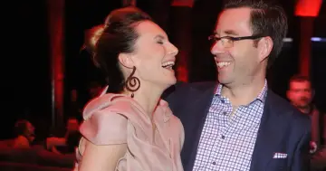Sylwia Gliwa i jej partner śmieją się do siebie. Czy to przed czy po rozwodzie?