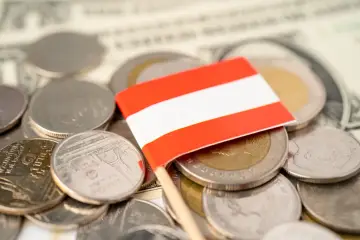 Ile kosztuje adwokat w Austrii? Stawki, opłaty, jak uniknąć pułapek