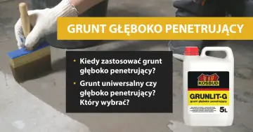 Ręka w białej rękawicy nakłada pędzlem grunt głęboko penetrujący na betonową posadzkę. Obok kanister z produktem.