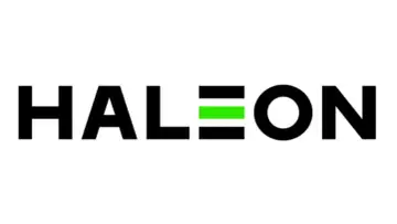 Logo Haleon. Czarny napis z zielonym elementem w literze "O".