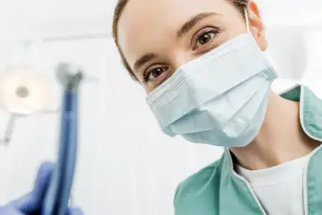 Co wziąć przed dentystą? Spokojna wizyta bez stresu!
