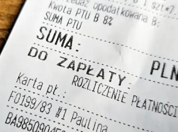 Paragon z nipem, widoczna kwota do zapłaty i rozliczenie płatności kartą.
