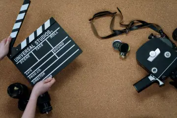 Jak napisać skuteczną recenzję po angielsku? Pewność i wpływ!