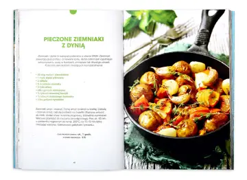 Pieczone ziemniaki z dynią – idealne danie dla osób z nadciśnieniem. Zdrowe i pyszne warzywa z ziołami w naczyniu żaroodpornym.