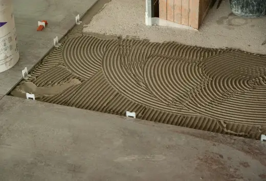 Chape maigre - Guide complet pour un carrelage parfait