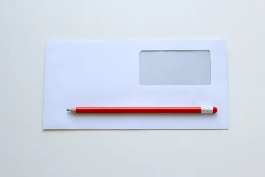 Poprawne adresowanie koperty do urzędu - Jak uniknąć błędów?