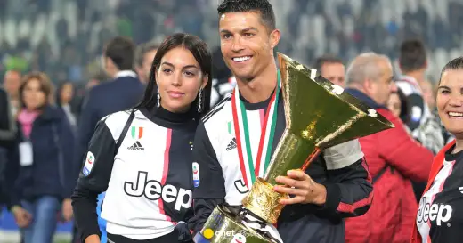 Matka Cristiano Ronaldo - Niewidzialna siła za legendą?