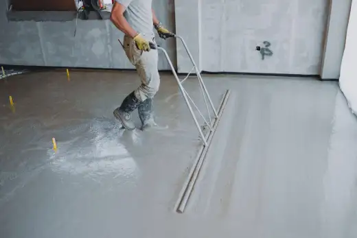 Wylewka betonowa - cena robocizny za m². Jak nie przepłacić?