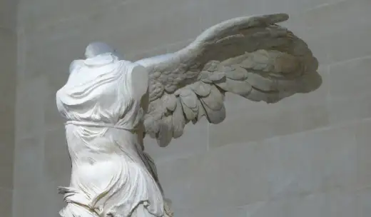 Wiersz o Nike z Samotraki: symbol miłości i tragicznego losu