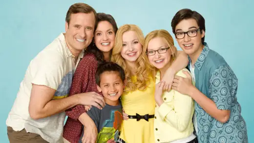 Obsada "Liv i Maddie": Kim są aktorzy i co u nich słychać?