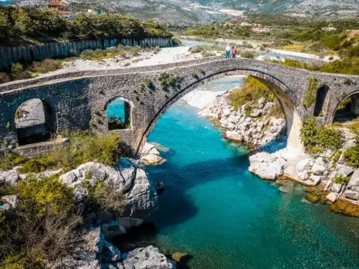 Albania: Co warto zwiedzić? Odkryj ukryty skarb Bałkanów!