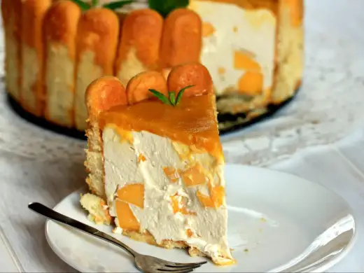 Sernik z Mango i Mascarpone na Zimno: Przepis, Który Zawsze Się Udaje