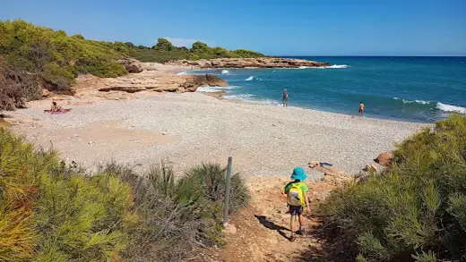 Playa de Rueta, qué ver, cuándo ir y dónde comer