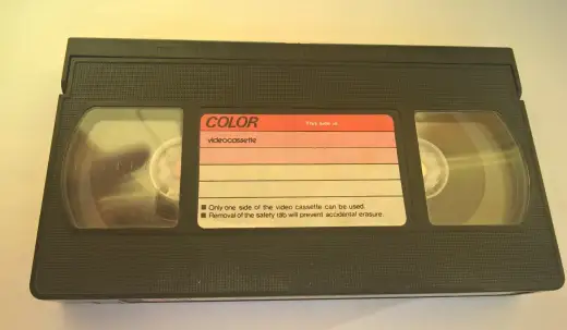 Kaseta VHS - Historia, ratowanie nagrań i co warto wiedzieć?