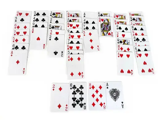 FreeCell klasyczny - zasady, strategie i unikanie błędów