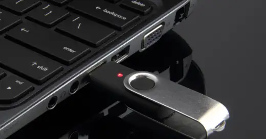 Jak skopiować pliki na pendrive? Prosty poradnik krok po kroku