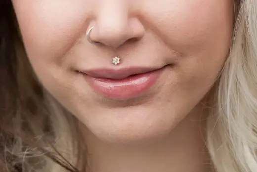 Labret - co to jest i jak uniknąć problemów z zębami?