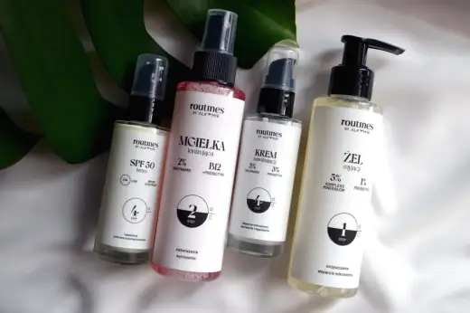 Peeling enzymatyczny: Jaki krem i pełna rutyna po zabiegu?