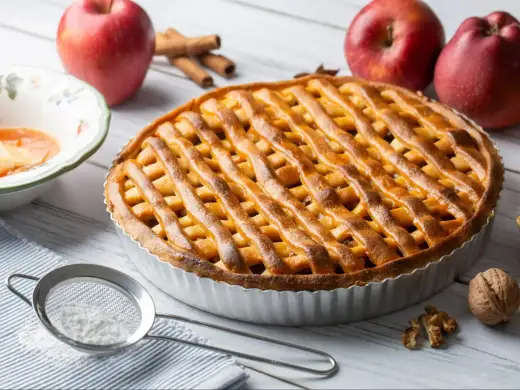Tarta z jabłkami - sekret kruchego spodu i soczystego nadzienia
