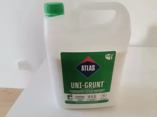 Ile schnie Unigrunt? Sprawdź czas schnięcia i rady fachowca