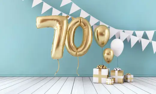 Życzenia na 70. urodziny - Jak napisać te idealne?