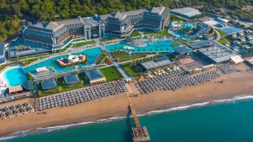 Lago Hotel Side - Czy to idealny resort all inclusive dla Ciebie?