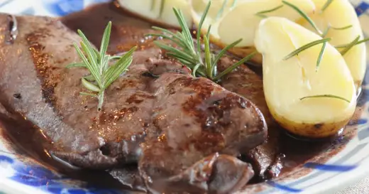 Jak oczyścić wątróbkę? Sekret delikatności i smaku