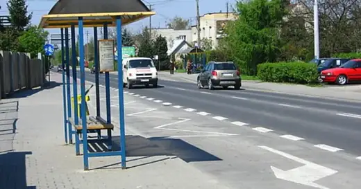 Kierunkowskaz na pasie do skrętu - Czy to konieczne?