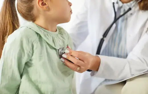 Pediatria - Kiedy reagować? Objawy, leczenie i profilaktyka u dzieci
