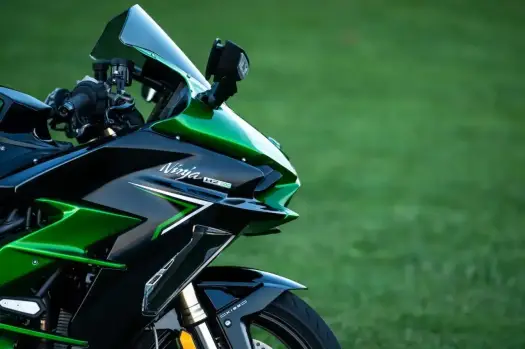 Ninja H2 SX - Sport-tourer z kompresorem. Warto?