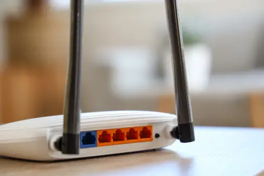 Anteny routera - Jak ustawić dla lepszego Wi-Fi?
