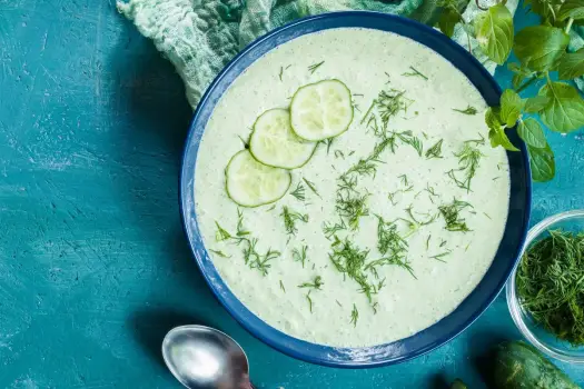 Zupa ze świeżych ogórków - Prosty przepis na idealny smak