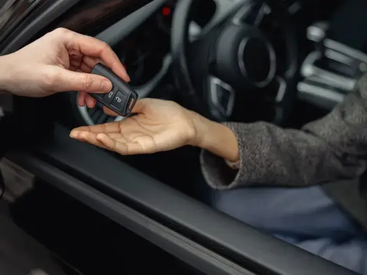 Jak wynegocjować rabat na auto gotówką? Sprawdzone triki!