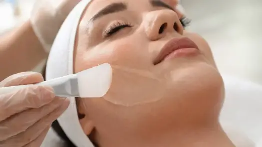 Peeling chemiczny - Jak dobrać zabieg i ile kosztuje?