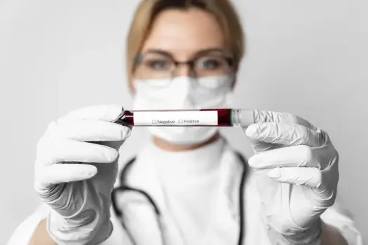 Wczesne objawy HIV - Czy to grypa? Kiedy testować?