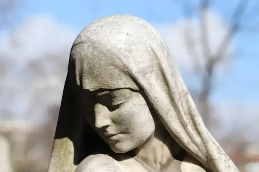 Historia rodu Labdakidów: Mit o fatum i klątwie