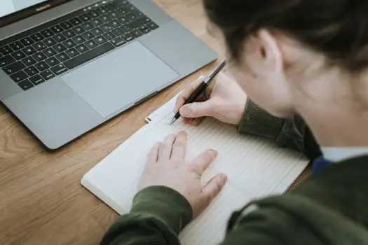 Opinia z niepublicznej poradni - kiedy jest ważna w szkole?