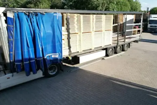 Ile waży naczepa? Kluczowe informacje o wagach i typach naczep