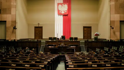 Czym zajmuje się sejm? Kluczowe funkcje i odpowiedzialności w Polsce