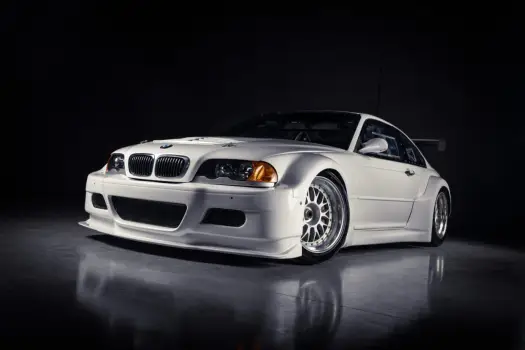 BMW M3 GTR - Legenda, która wygrywała. Poznaj jej historię!
