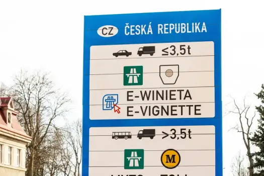 Winiety do Czech 2026 - Ceny, zasady i jak uniknąć mandatu?