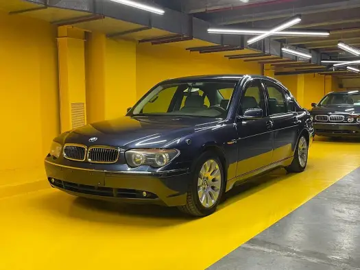 BMW E67 - Opancerzona Seria 7. Czy warto kupić?