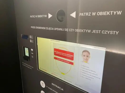 Zdjęcie do dowodu - Uszy? Skup się na twarzy!